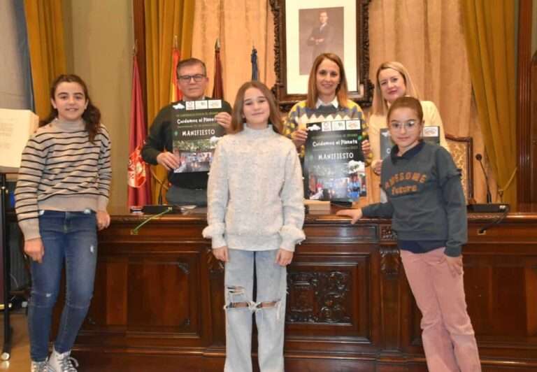 La provincia de Albacete se "enreda por el clima" de la mano de los participantes en el programa Agenda 2030 Escolar