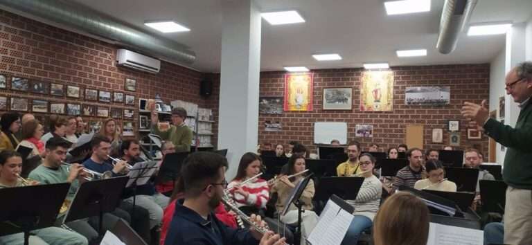 Miguel Esteban celebrará su Concierto de Reyes a cargo de la Banda de Música y la Coral 'Mar de Vides' el 6 de enero