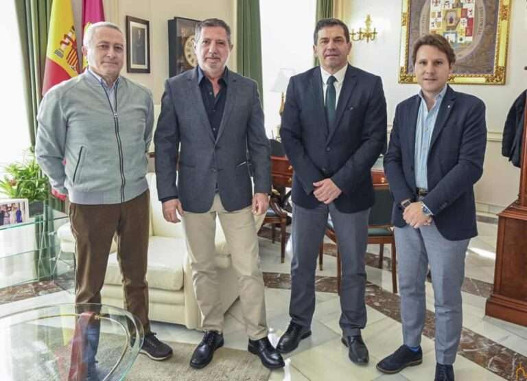 Diputación Ciudad Real y Colegio de Arquitectos estudian colaborar para dar asistencia urbanística a pequeños municipios