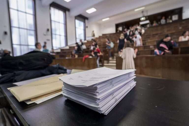 La EBAU 2024 se celebrará antes del 14 de junio y los alumnos podrán subir nota con Historia o Filosofía