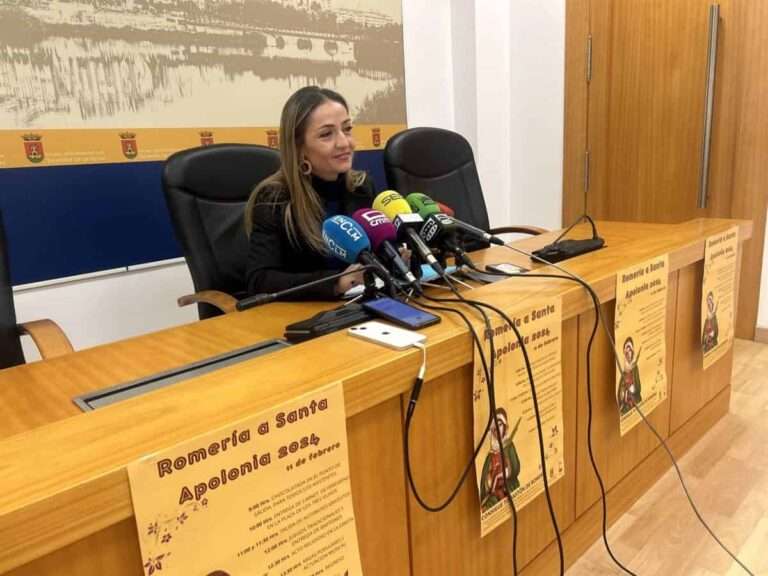Los 500 primeros participantes en la romería de Santa Apolonia de Talavera tendrán un bastón