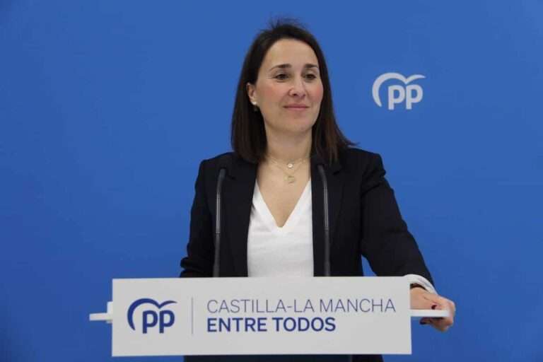 El PP se fija en medidas de gobiernos de comunidades 'populares' para denunciar que el de C-LM "pierde oportunidades"