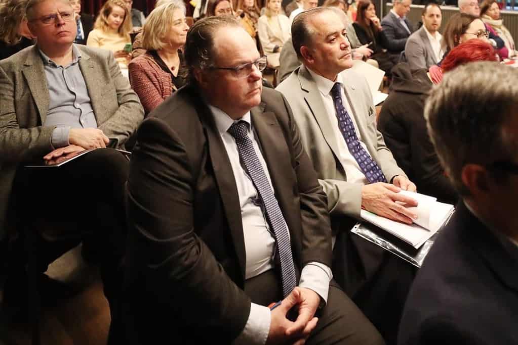 El alcalde de Talavera exige al Gobierno de Sánchez presupuesto y un compromiso "real" para el AVE