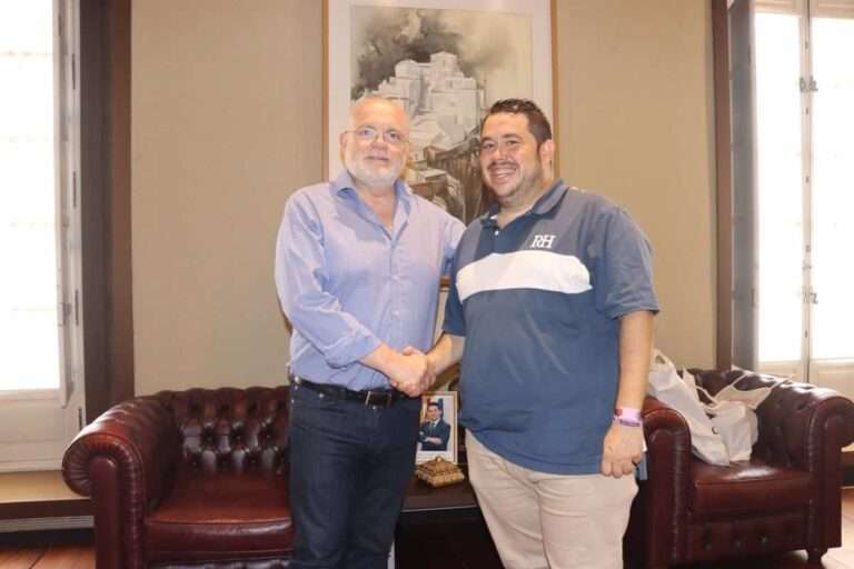 García-Page se desplaza a Bogarra para acompañar a la familia del fallecido alcalde, Andrés Carreño