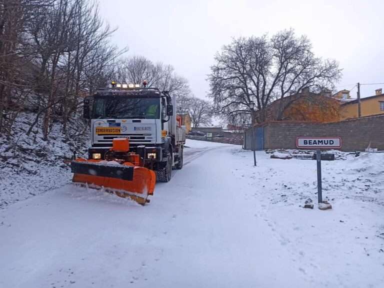 La nieve afecta a seis rutas de la provincia de Cuenca que afectan a un total de 23 alumnos