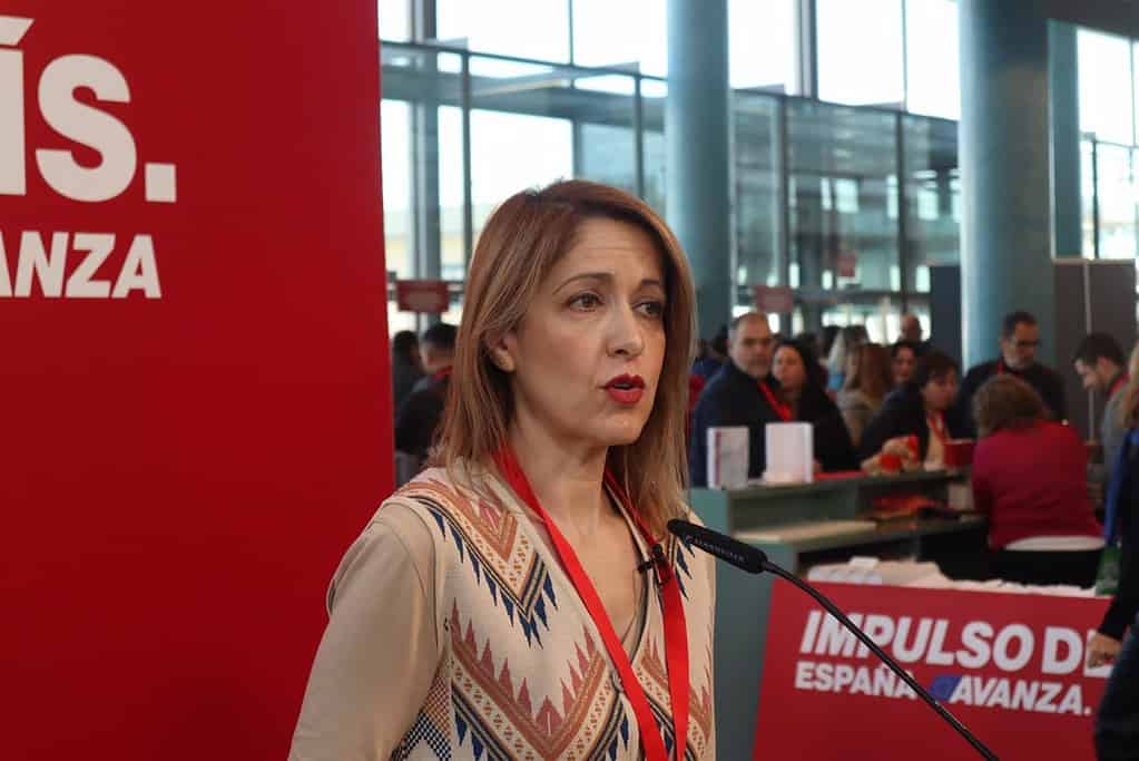 Maestre destaca la agenda del PSOE centrada en mejorar la vida de la gente y en el avance en derechos