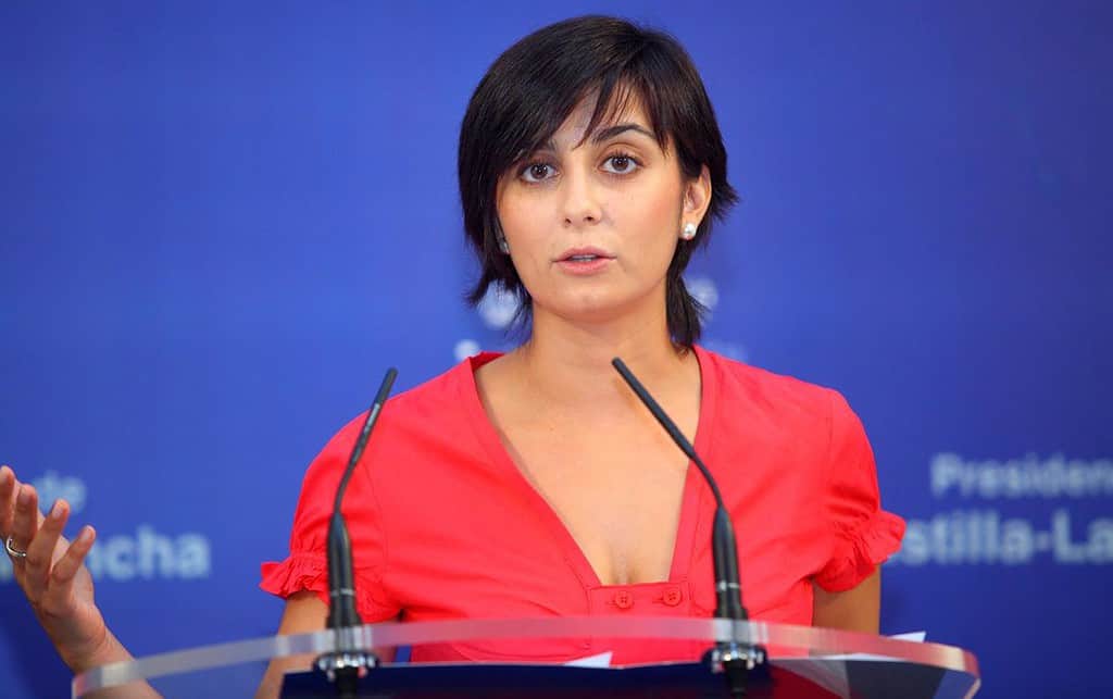 La ministra Rodríguez ve en la aprobación del SMI "un día de celebración" para la mayoría social
