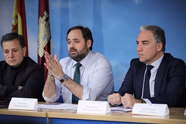 Núñez rechaza el canon del agua y avanza que el PP se opondrá a su aplicación: "Compromete los presupuestos municipales"