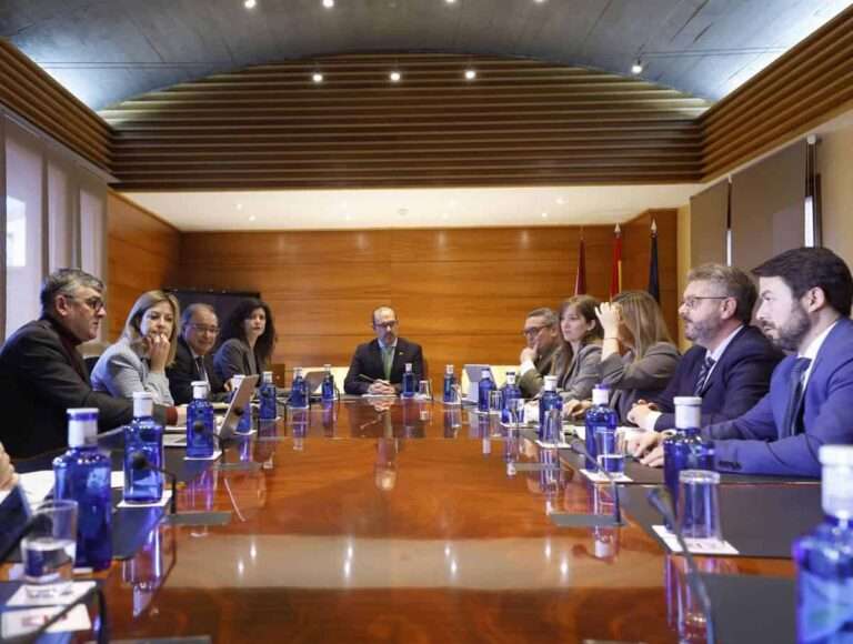 VÍDEO: Listas de espera sanitarias, ayudas al campo y agua protagonizarán la próxima sesión plenaria en Cortes C-LM