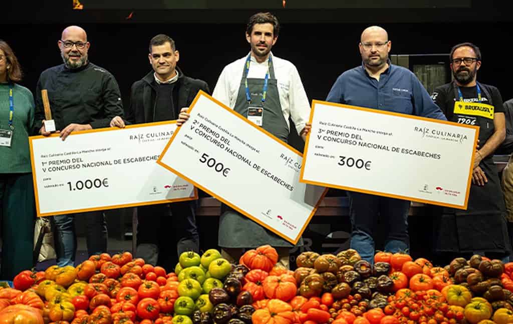 El chef Rubén Sánchez, del restaurante Epílogo de Tomelloso, se lleva la victoria en el Concurso Nacional de Escabeches