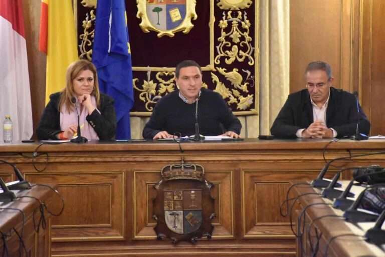 Salvador Victoria Okano y Castro Prieto, entre los nombre propios de que pasarán por la Fundación Antonio Pérez en 2024