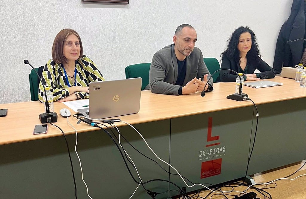 Especialistas de internacionales participan en Ciudad Real en un seminario sobre políticas lingüísticas familiares