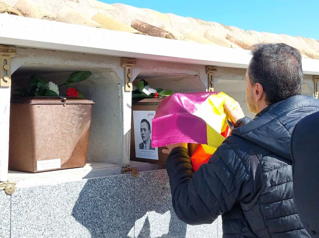 ARMH pide al Ayuntamiento de Manzanares un espacio en el cementerio para un memorial a los represaliados del franquismo