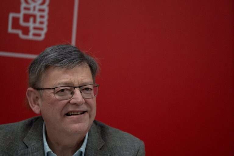 Ximo Puig difiere de las declaraciones de Page sobre el PSOE y le reclama ser "leal" con su partido
