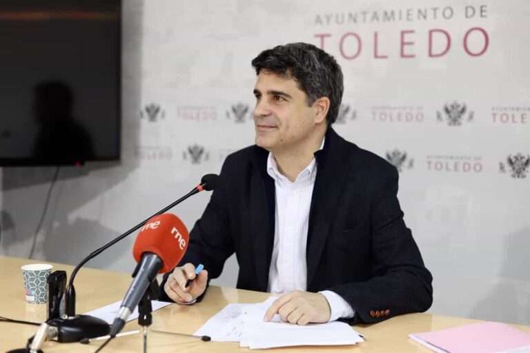 El equipo de Gobierno toledano licita por trámite de urgencia la compra de tres autobuses eléctricos por 1.815.000 euros