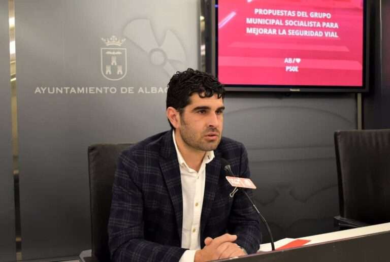 PSOE Albacete propone una campaña de concienciación con participación de los agentes implicados en la seguridad vial