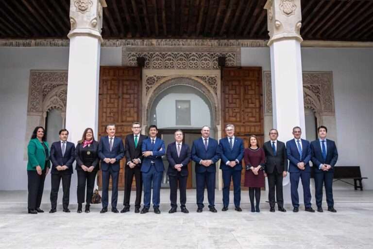 C-LM reedita el acuerdo con entidades financieras para poner a disposición del campo regional hasta 200 millones