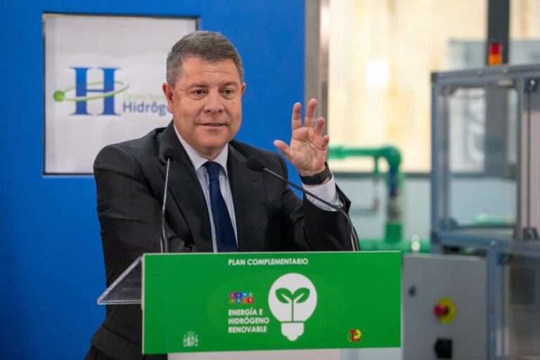 VÍDEO: García-Page destaca el liderazgo de Castilla-La Mancha en producción de energía renovable