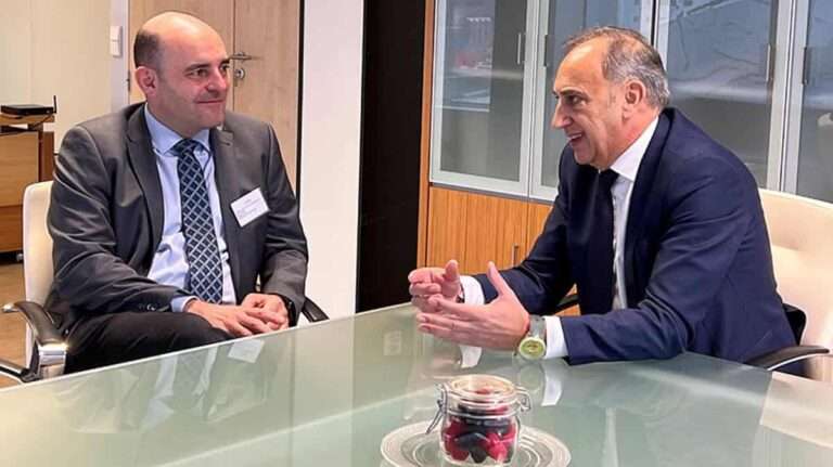 Usuarios de la UCLM podrán conectarse a Internet de forma gratuita con su credenciales en hospitales de C-LM