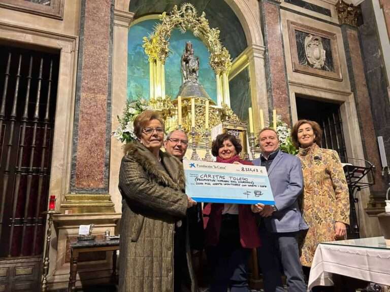 Cáritas Toledo recibe un donativo de 8.125,67 euros delo 'Concierto Solidario de Navidad'