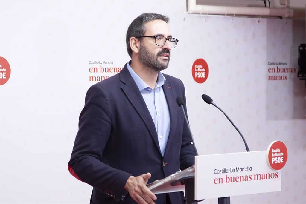 PSOE C-LM arremete contra Núñez por decir que la PAC la hace Page: "Es una tontá"