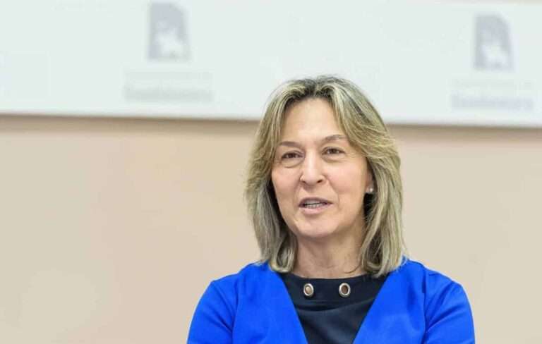 Guarinos evita perder fondos UE y renuncia a discrepar del proyecto de la Casa del Cuento, cuyas obras arrancan en breve