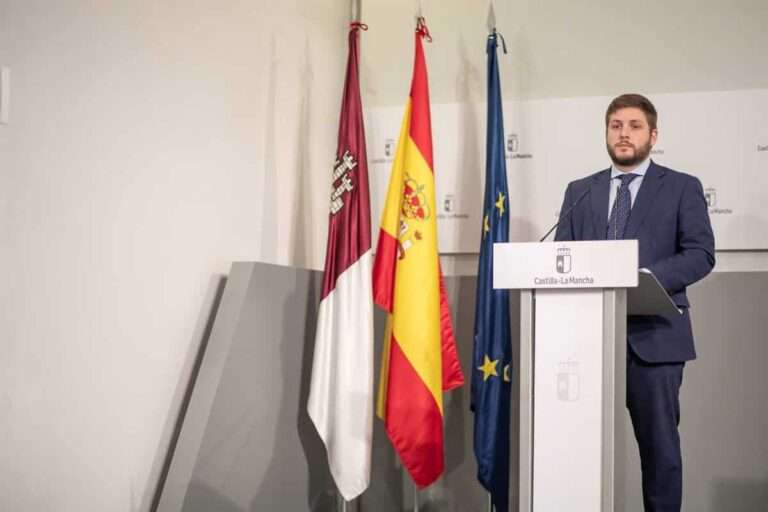 Gobierno C-LM niega "bloqueo" en el AVE a Extremadura por Toledo y Talavera y pide al Ministerio plantear soluciones