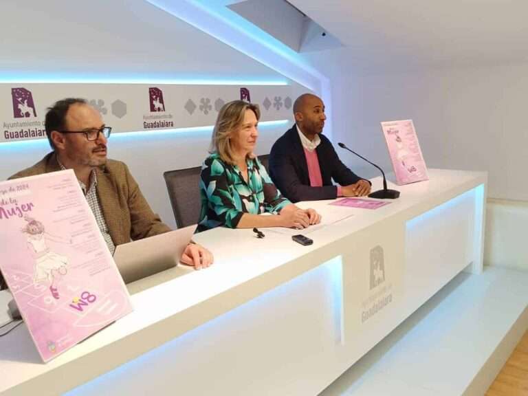 Guarinos pedirá a los grupos políticos llegar a una declaración institucional para el Día Internacional de la Mujer
