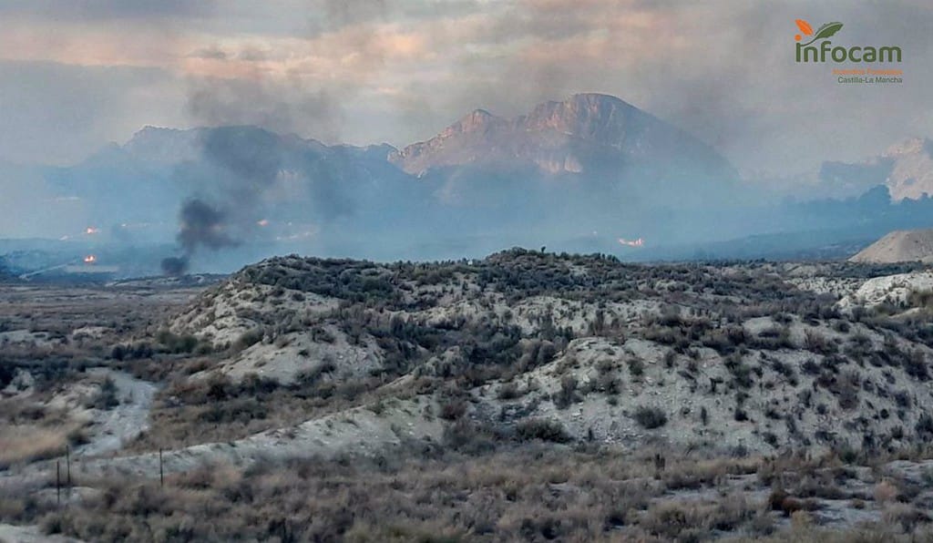 Controlado el incendio forestal declarado este miércoles en un paraje de Hellín