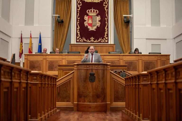 Junta pide a PP y Vox "prestigiar" al campo C-LM: "Si no hablas bien de la mula que has que vender, no se vende"
