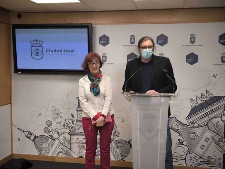 El humor de El Monaguillo y J.J. Baquero encabezará la programación cultural de Ciudad Real en el mes de marzo