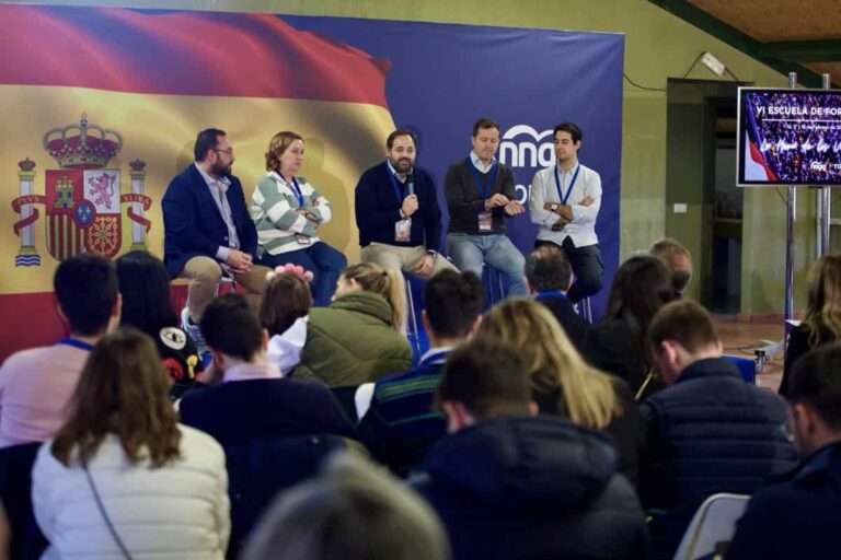 Núñez insiste en reivindicar la autonomía hídrica de C-LM para desarrollar "una agricultura y una ganadería de calidad"