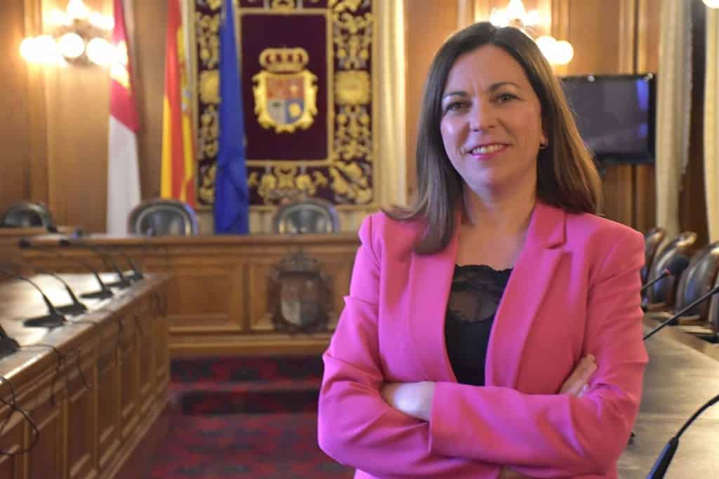 Nuria Illana asume la presidencia de la Diputación de Cuenca durante el permiso obligatorio de paternidad de Chana