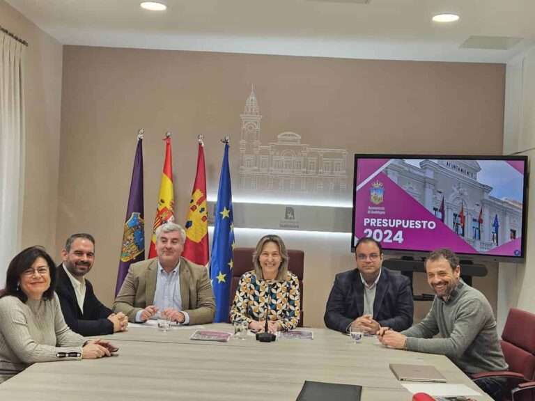 Guadalajara tendrá en 2024 un presupuesto de 96 millones, de los que más de 14 irán a gasto social y 5,6 a inversiones