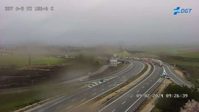 Los agricultores provocan problemas de circulación en carreteras de Toledo, Cuenca, Ciudad Real y Albacete