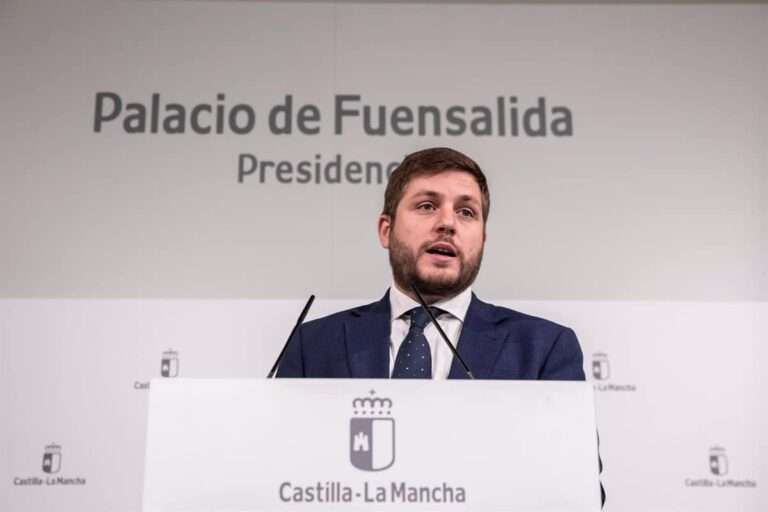 El Ejecutivo de C-LM se reunirá con el de Extremadura "en próximos días" para hablar de AVE y de otras infraestructuras
