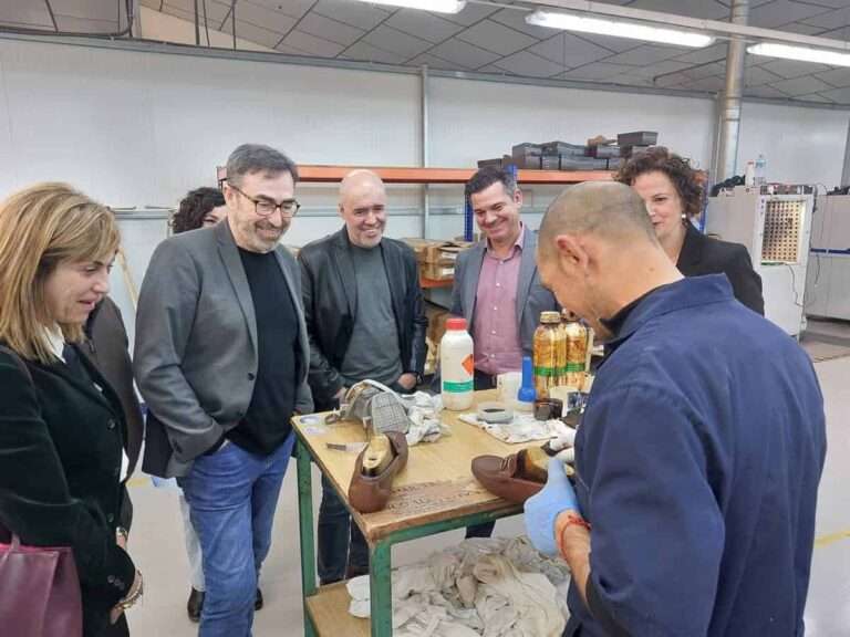Sordo pide que España no se resigne a perder industria y cree que hay una oportunidad "magnífica" de reindustrializarse