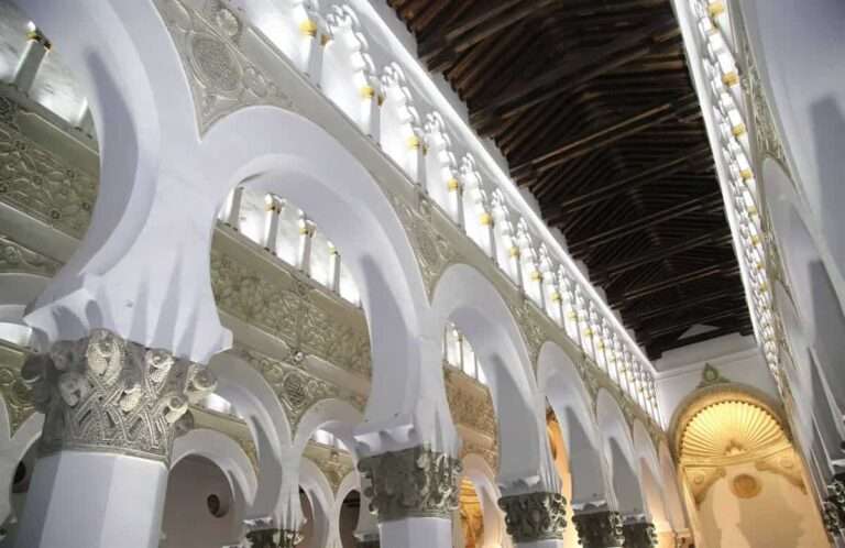 El día 29 arranca en Toledo un ciclo de novela histórica, con el que aspira a volver a ser "luz" sobre Europa