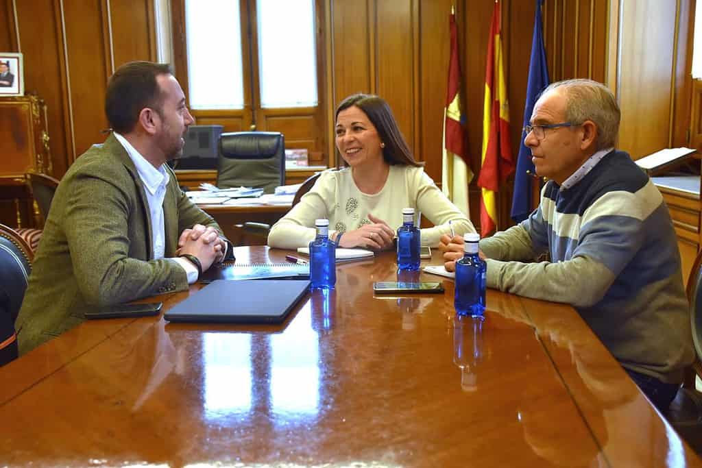 Toro Verde y la Diputación de Cuenca avanzan en el convenio para generar sinergias con el sector turístico provincial