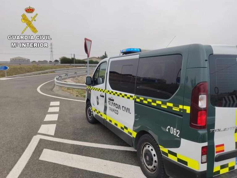 Fallece un motorista de 66 años tras salirse de la vía en Uceda (Guadalajara)