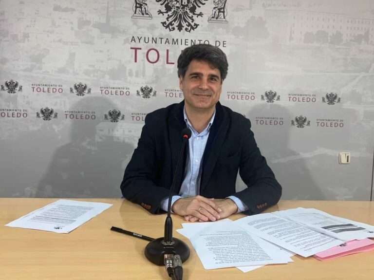 Adjudicadas las obras de rehabilitación de la Escuela de Gimnasia y del mercado de abastos de Toledo