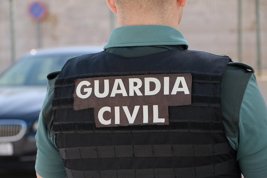 Tres detenidos por estafar 43.200 euros a una persona con discapacidad en la comarca de La Mancha