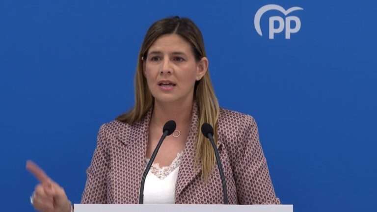 PP responde a Page que el único que ha hecho el "ridículo histórico" en España es él "votando a favor de la amnistía"