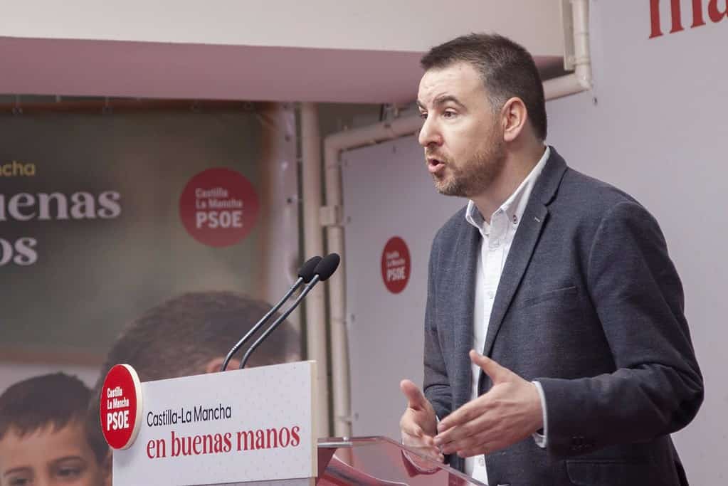 PSOE pregunta a Núñez "si va a decirle a sus alcaldes que deroguen sus subidas de impuestos"