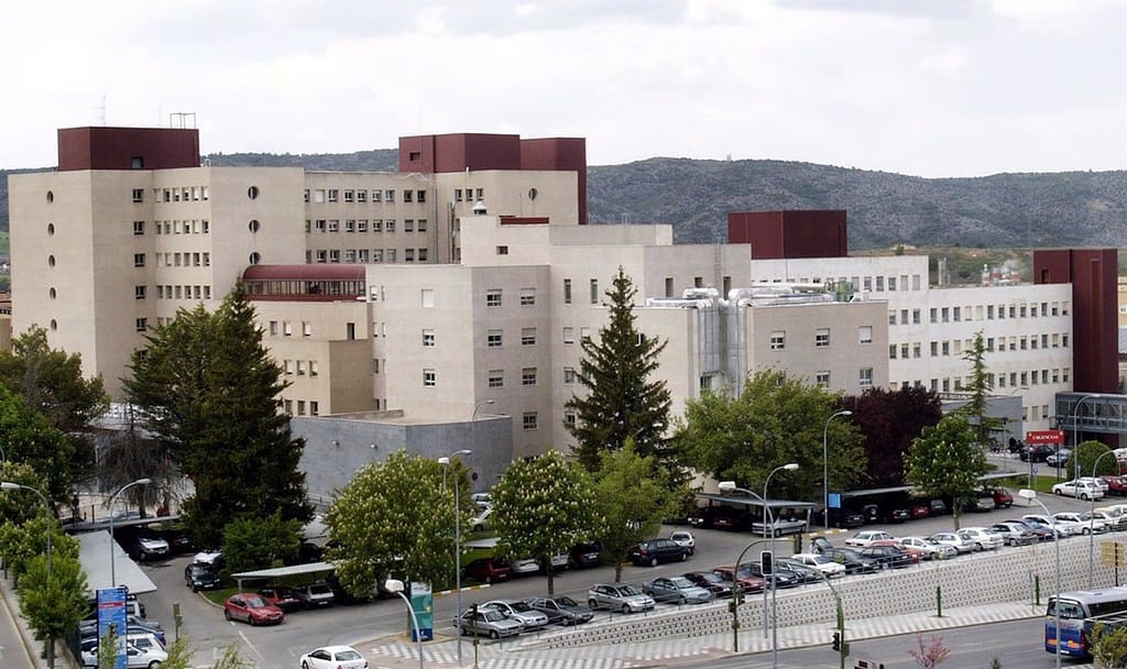 Trasladan al hospital de Cuenca a un hombre de 33 años que ha sido agredido con un arma blanca
