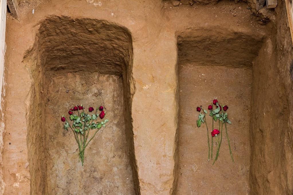 Los trabajos de exhumación de cinco fosas comunes con 89 represaliados en el cementerio de Manzanares arrancarán en mayo