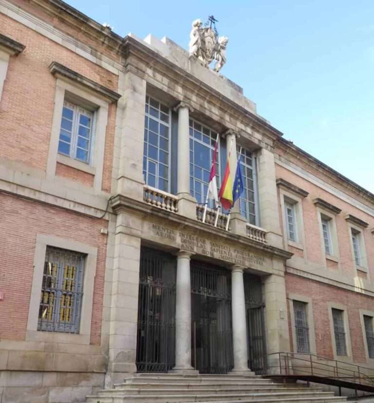 Este martes se abre el plazo de solicitud de tres cursos del Plan de Formación para el Personal de la Junta