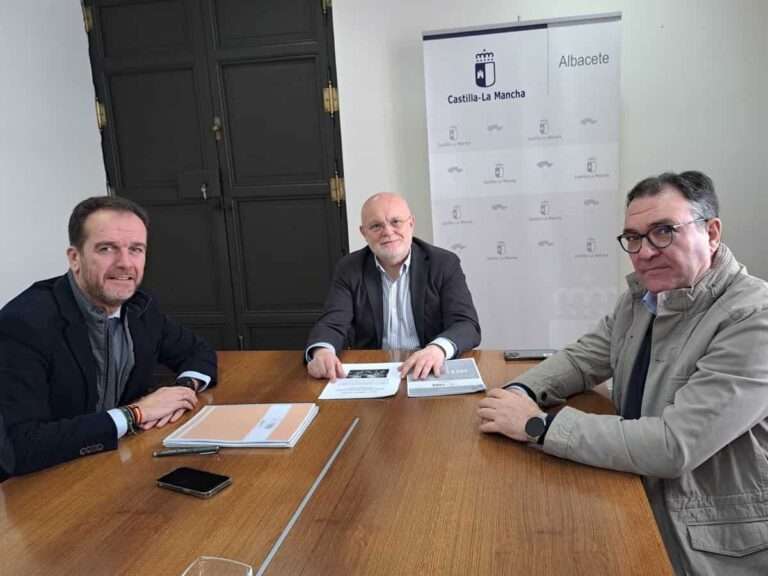 Junta apoyará a la Semana Taurino-Cultural de Albacete cediendo la Casa Perona a una muestra fotográfica y de pintura