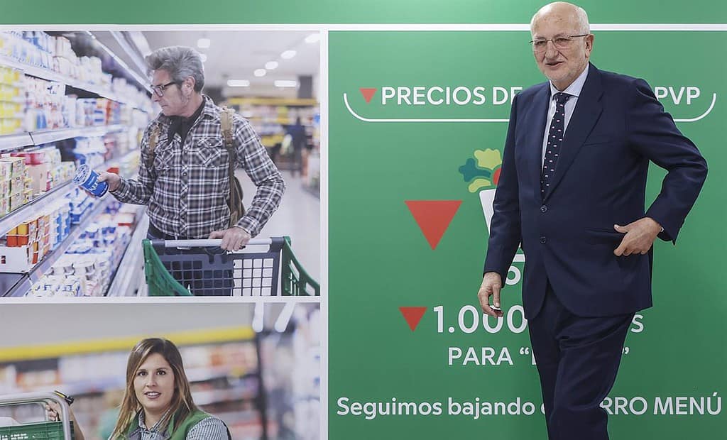 Mercadona factura 35.527 millones en 2023, aumenta un 40% sus beneficios y supera 10.000 millones de inversión en 7 años