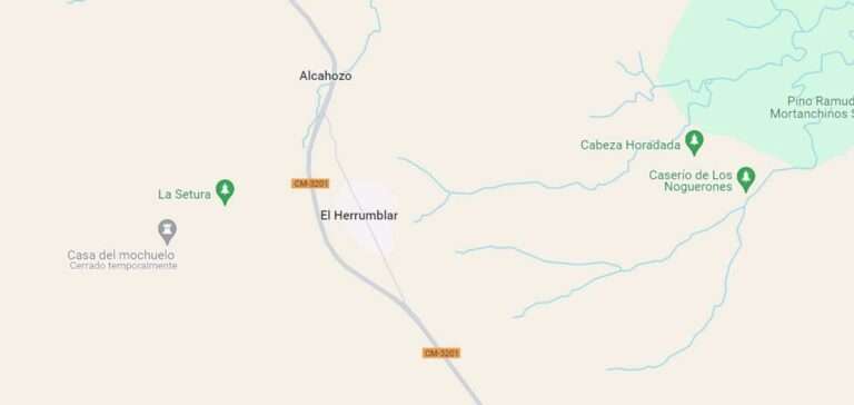 Afectada por inhalación de humo una mujer de 71 años tras un incendio en una vivienda en El Herrumblar
